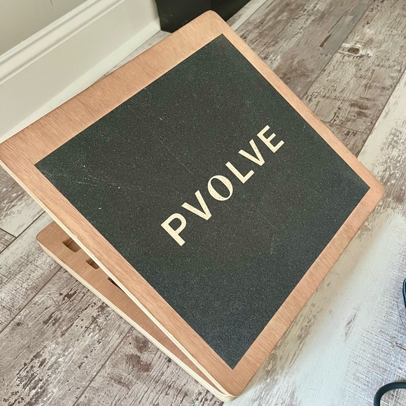 Pvolve Total Transformation Bundle - Picture 4 of 16